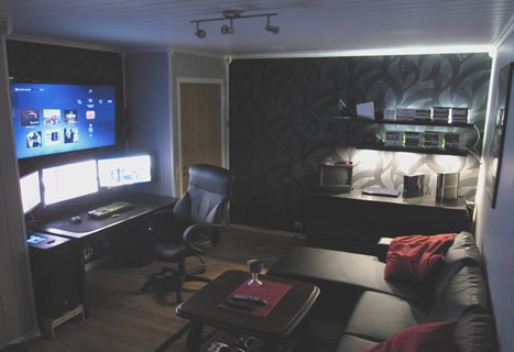 A bachelor pad themed man cave office